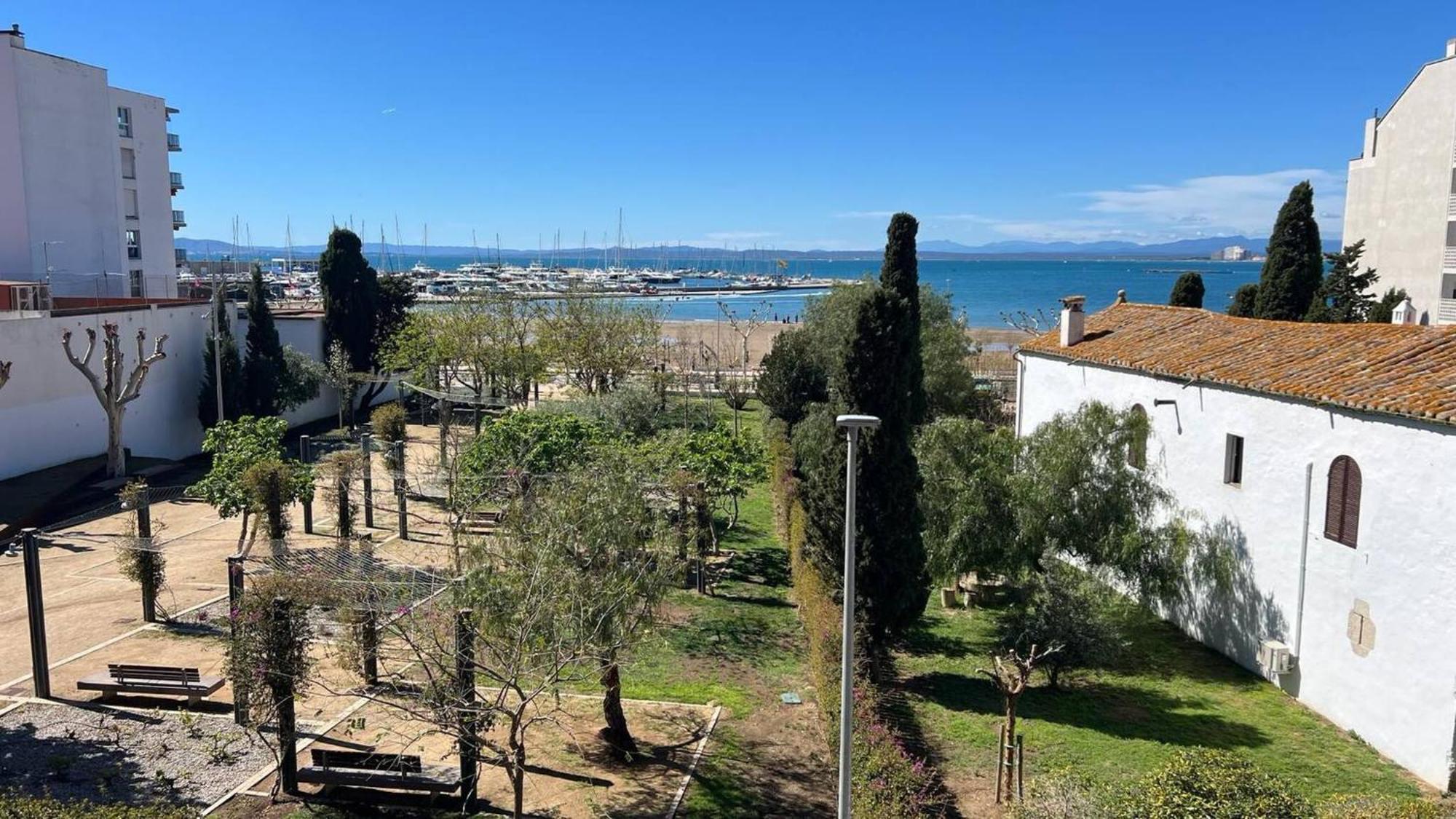 Apartamento Frente Al Mar Roses Dış mekan fotoğraf
