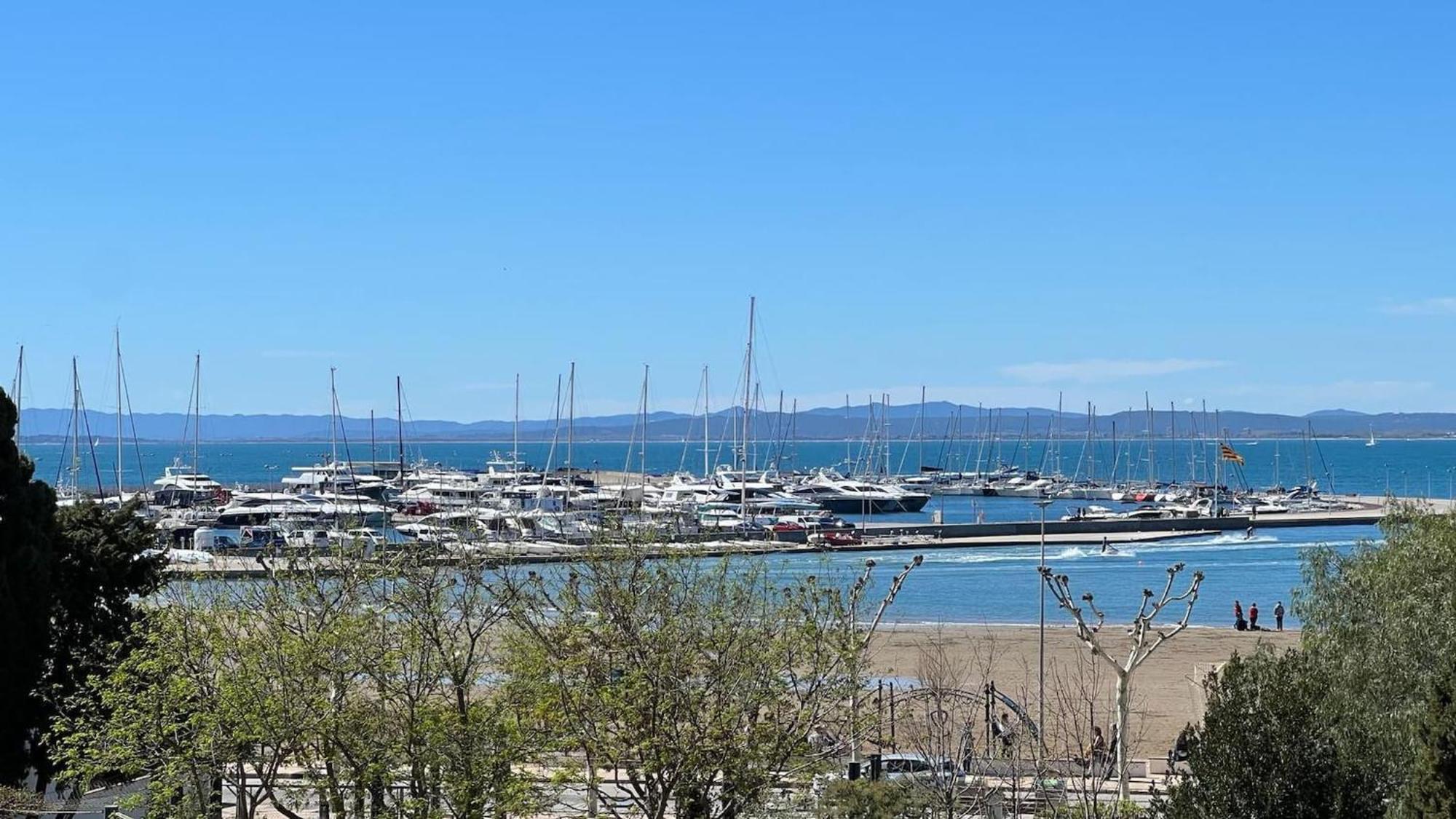 Apartamento Frente Al Mar Roses Dış mekan fotoğraf