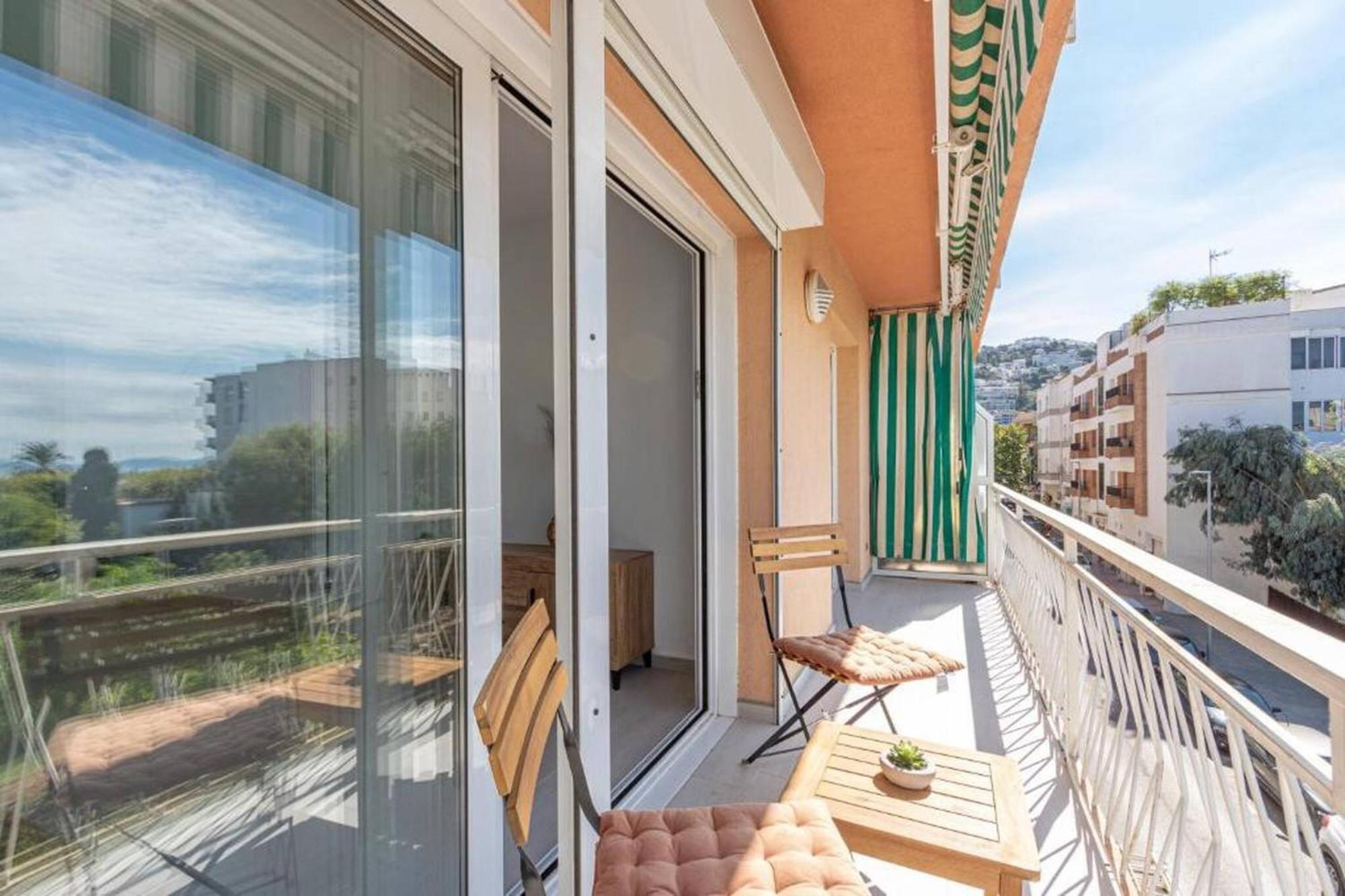 Apartamento Frente Al Mar Roses Dış mekan fotoğraf