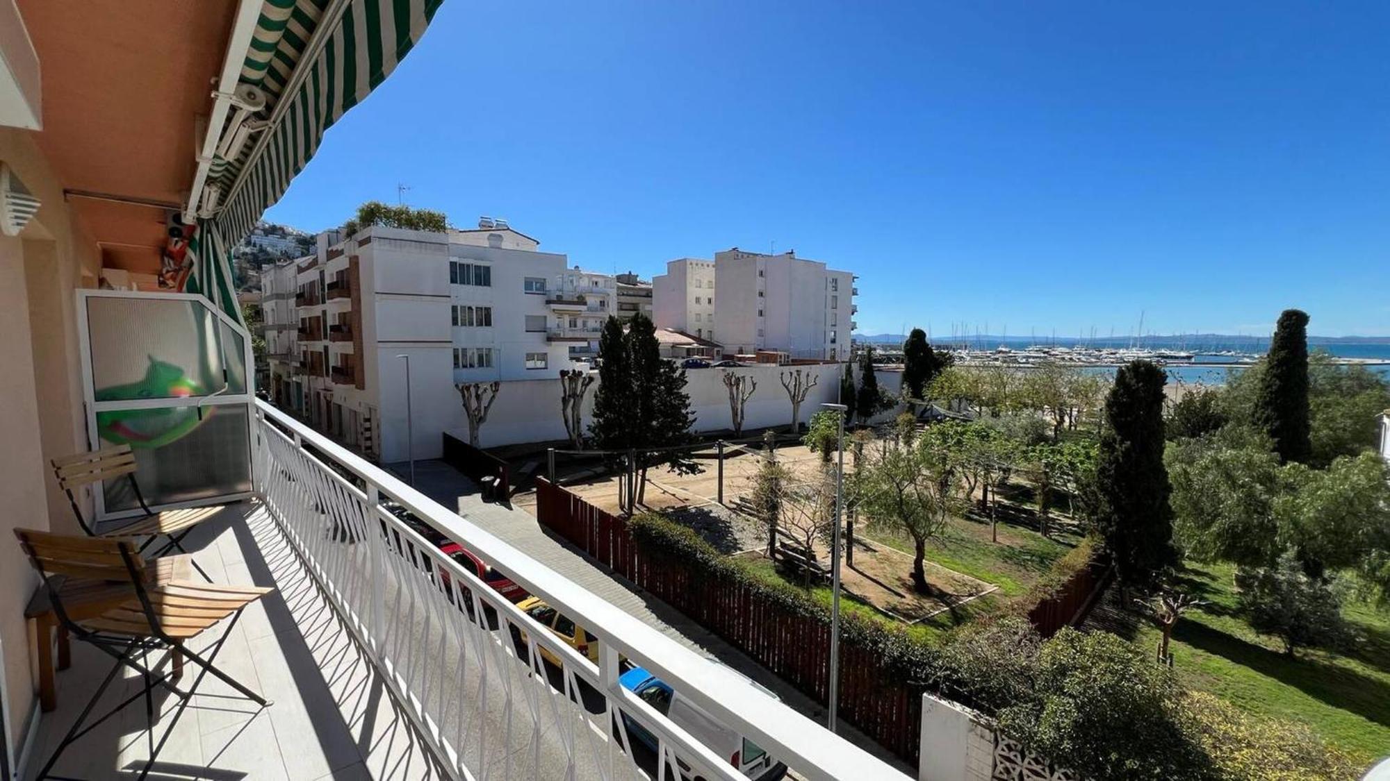 Apartamento Frente Al Mar Roses Dış mekan fotoğraf