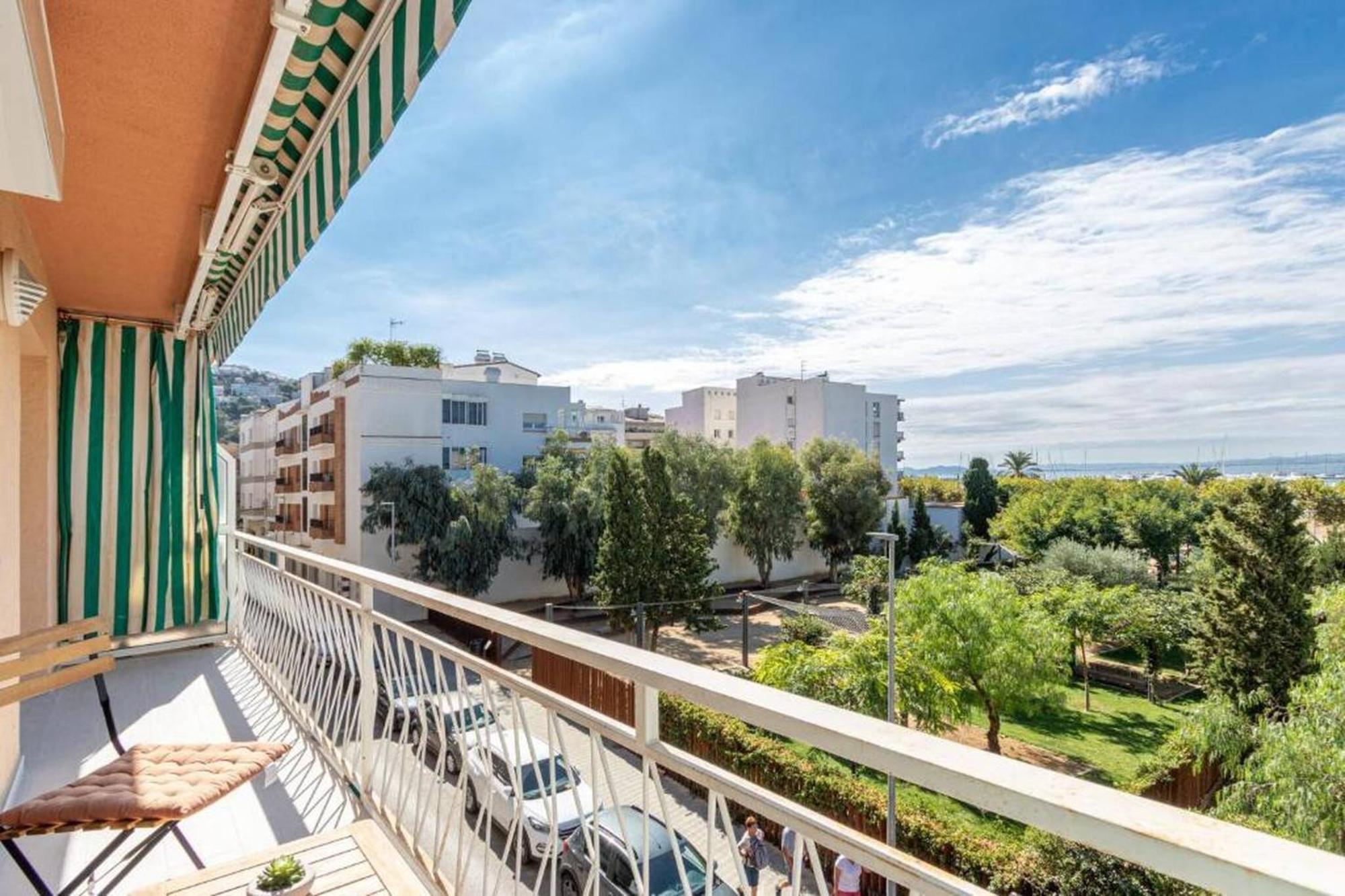 Apartamento Frente Al Mar Roses Dış mekan fotoğraf