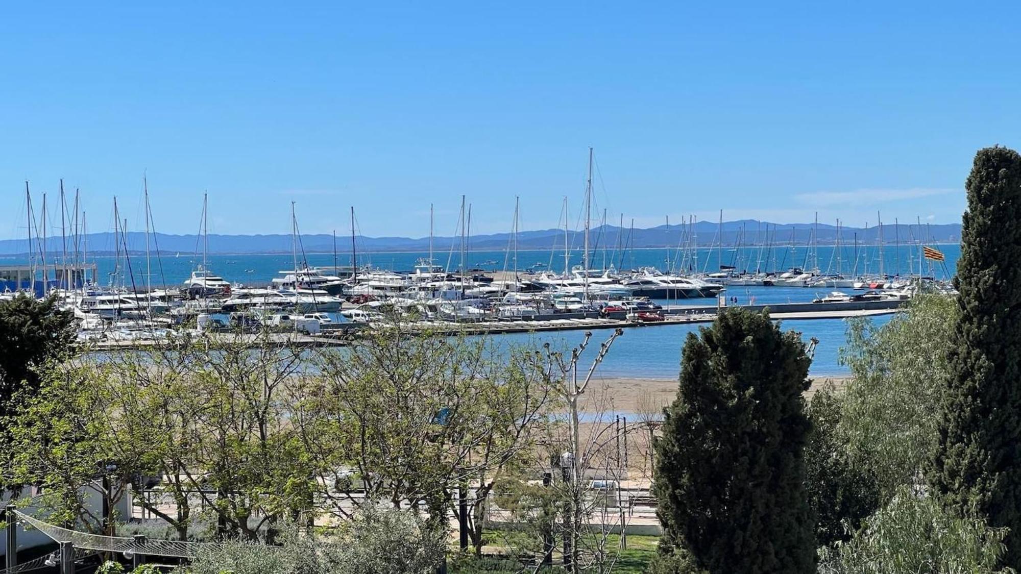 Apartamento Frente Al Mar Roses Dış mekan fotoğraf